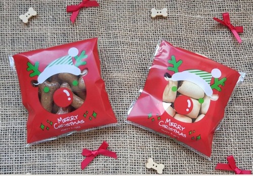 Christmas dog treats - dog,