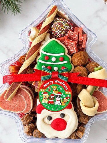 Christmas tree meaty dog - tree,